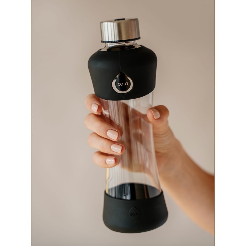Ergonomická sklenená fľaša EQUA ACTIVE Black, 550 ml
